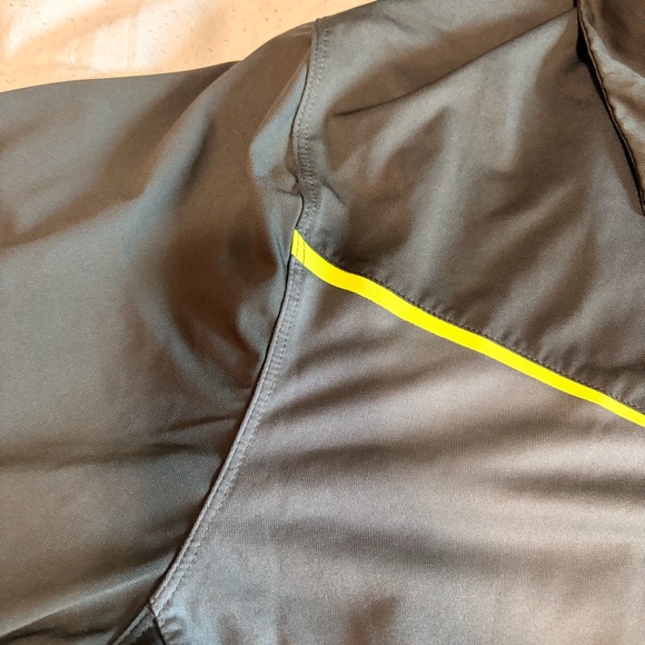 Nike Golf Dri-FIT Men’s XL Gray Polo Shirt - Picture 4 of 15